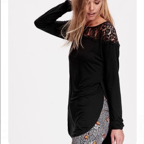 Old Navy Tops - Old navy lace yoke tunic shirt long sleeve black M